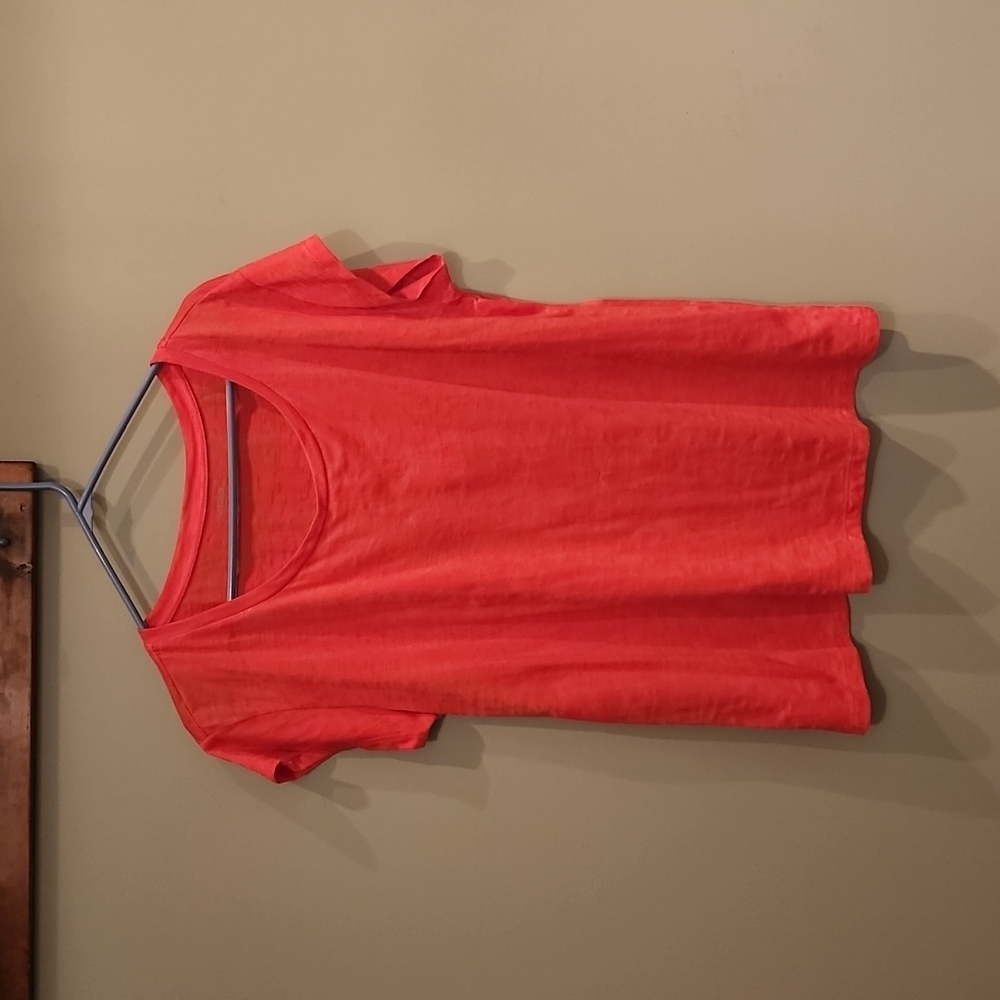 FINAL DROP! Dept 222 Red tee